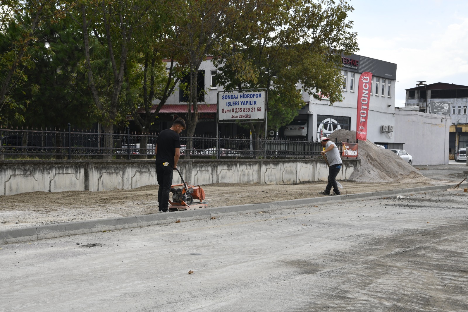 sanayi-bolgelerinde-hummali-calisma-1.jpeg