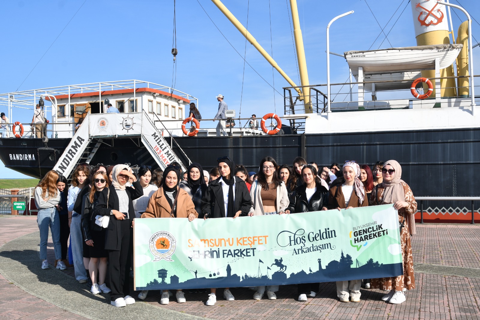 buyuksehir-yeni-gelen-ogrencilere-kenti-tanitiyor-6.jpeg