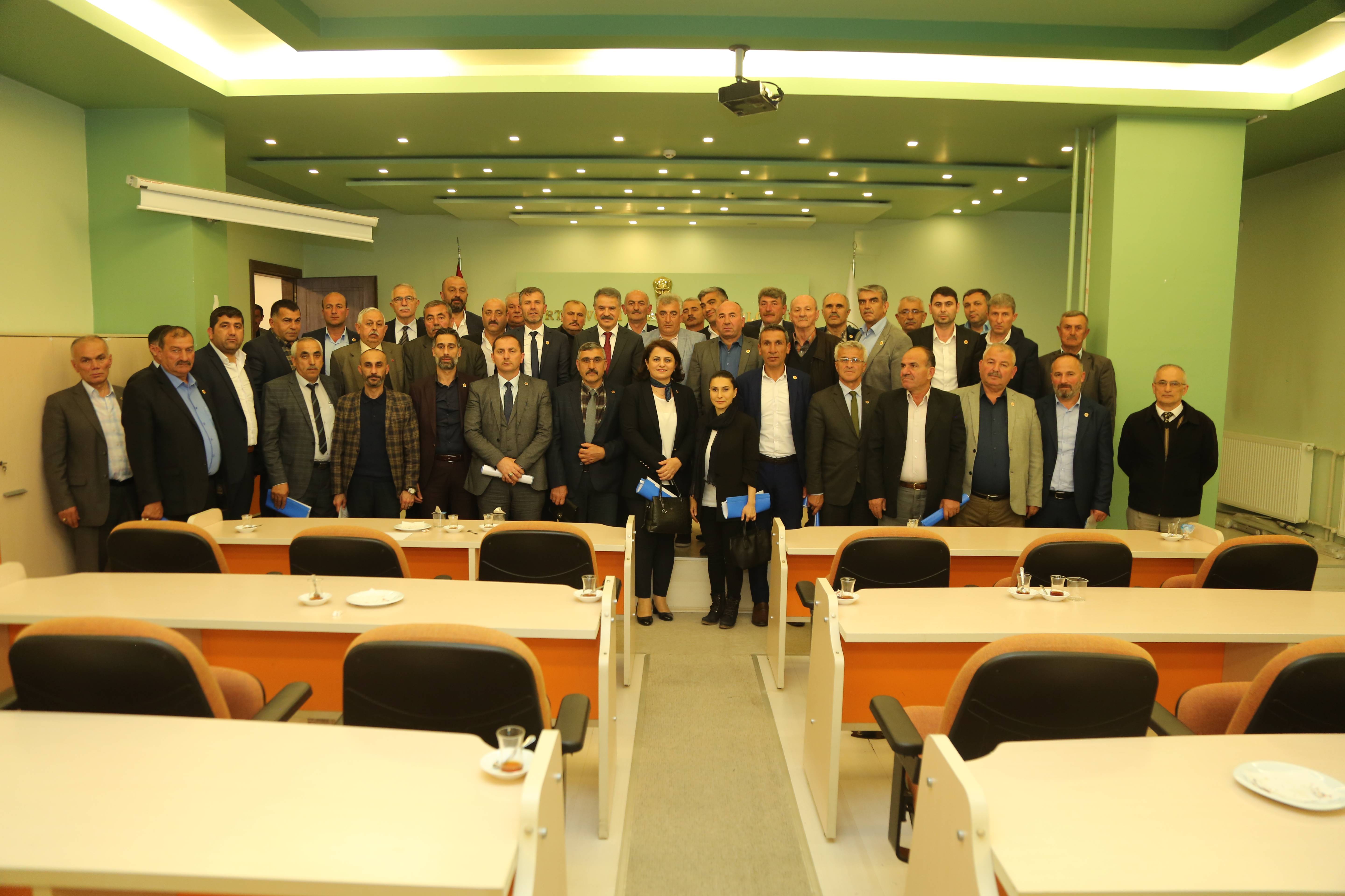 baskan-deveci-muhtarlarimiz-atakumu-gelistiriyor-3.jpg