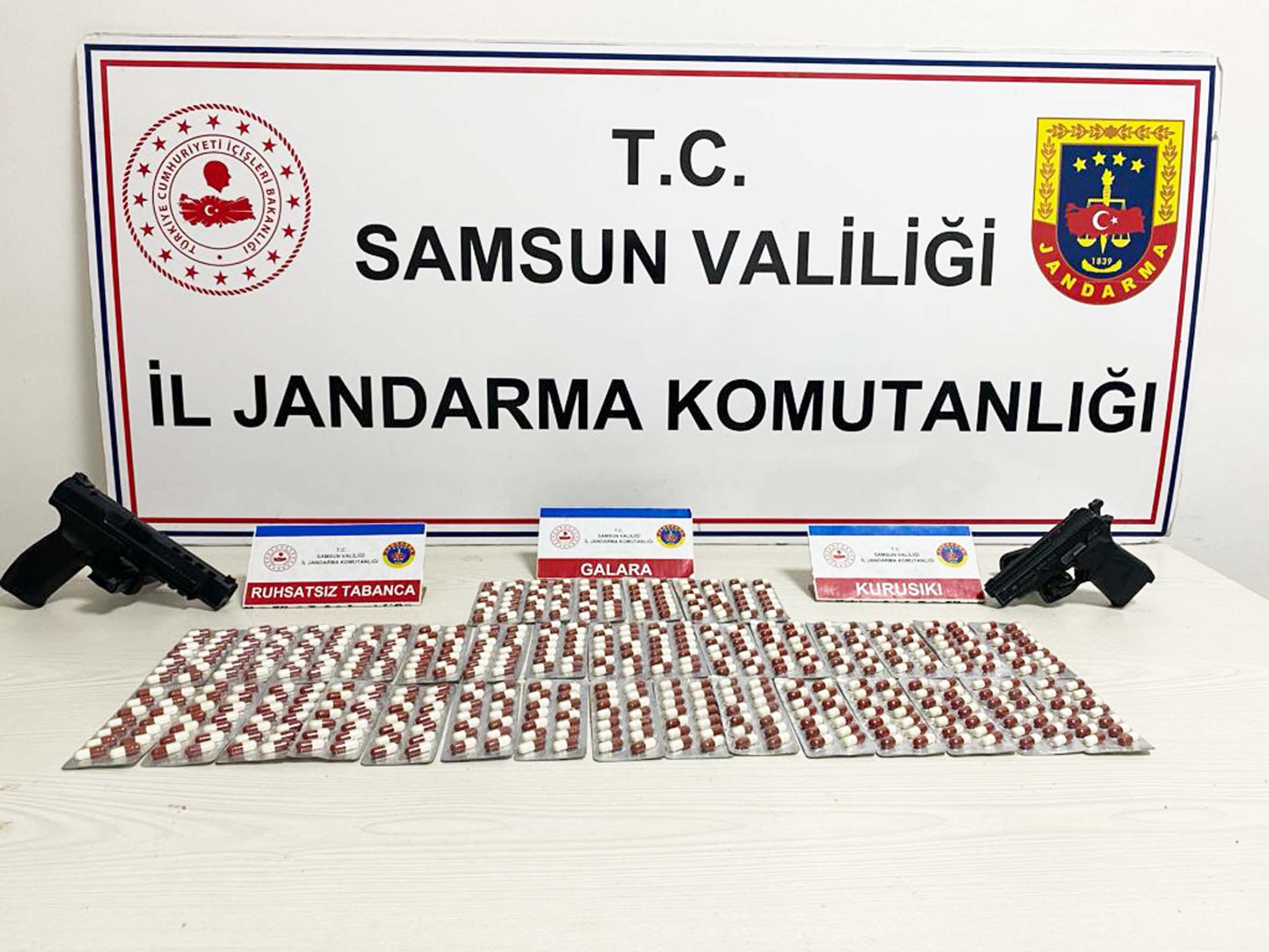 aa-20231027-32542154-32542153-samsunda-uyusturucu-operasyonunda-3-zanli-yakalandi.jpg