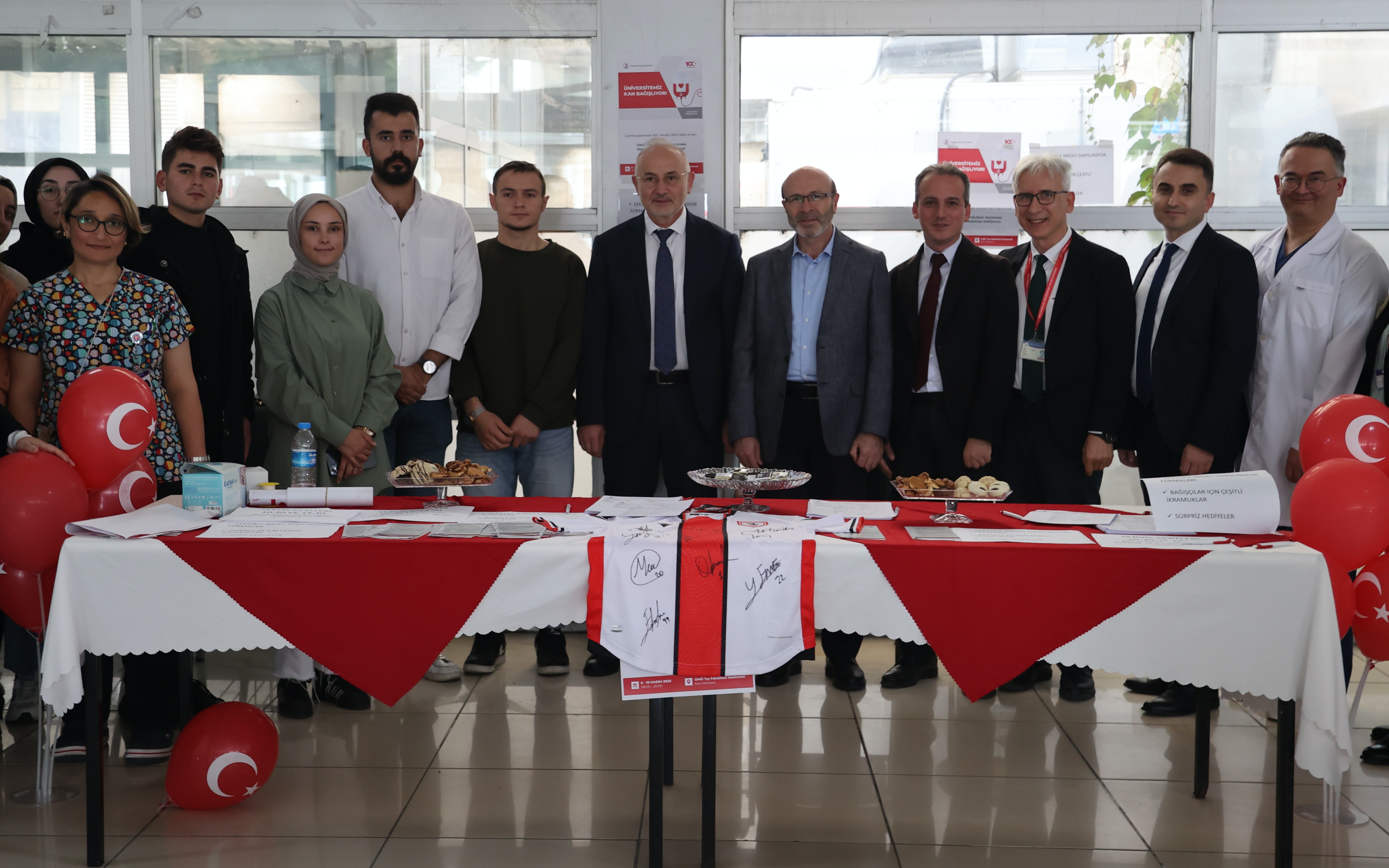 aa-20231107-32712248-32712247-omu-saglik-uygulama-ve-arastirma-merkezinde-kan-bagisi-kampanyasi-duzenlendi.jpg