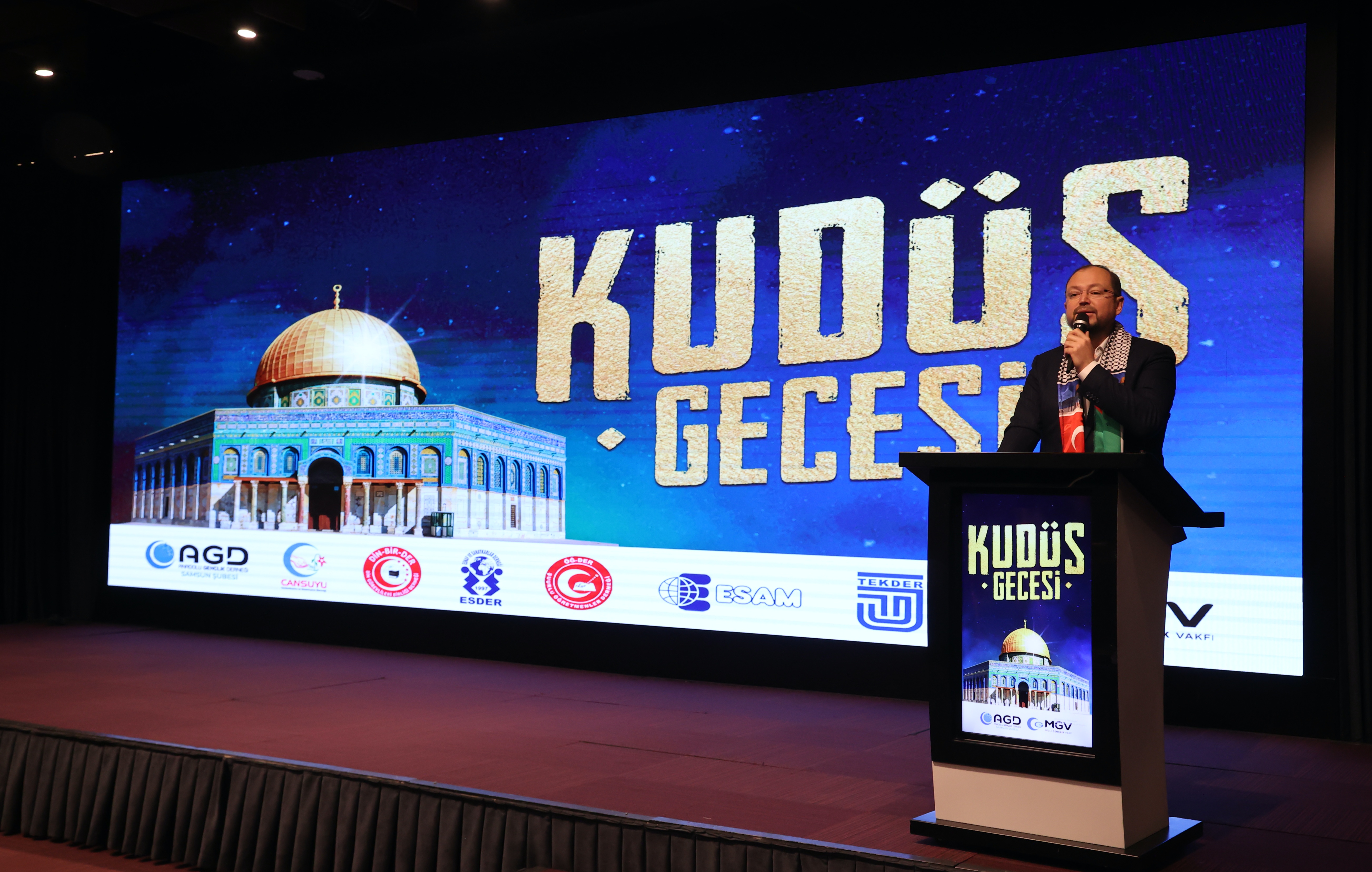 aa-20231109-32773230-32773227-samsunda-kudus-gecesi-programi-duzenlendi.jpg