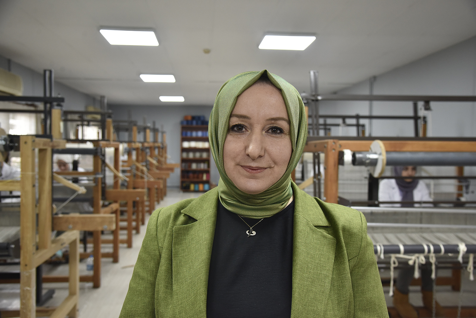 kadinlarin-emegiyle-kenevir-ipi-urune-donusuyor-7-sermin-erdem.jpg
