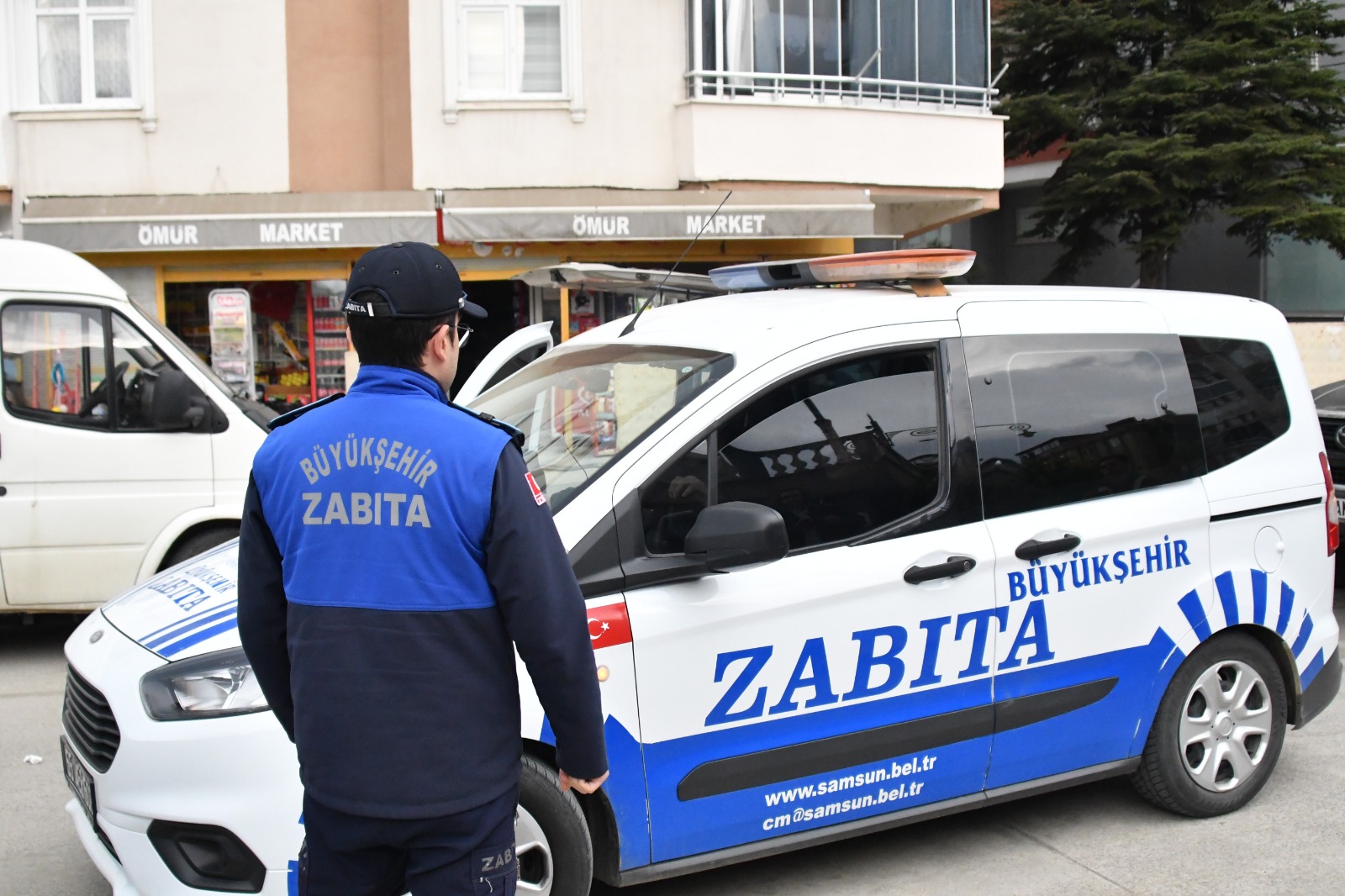 buyuksehir-zabita-ekipleri-dilencilere-goz-actirmiyor-4.jpeg