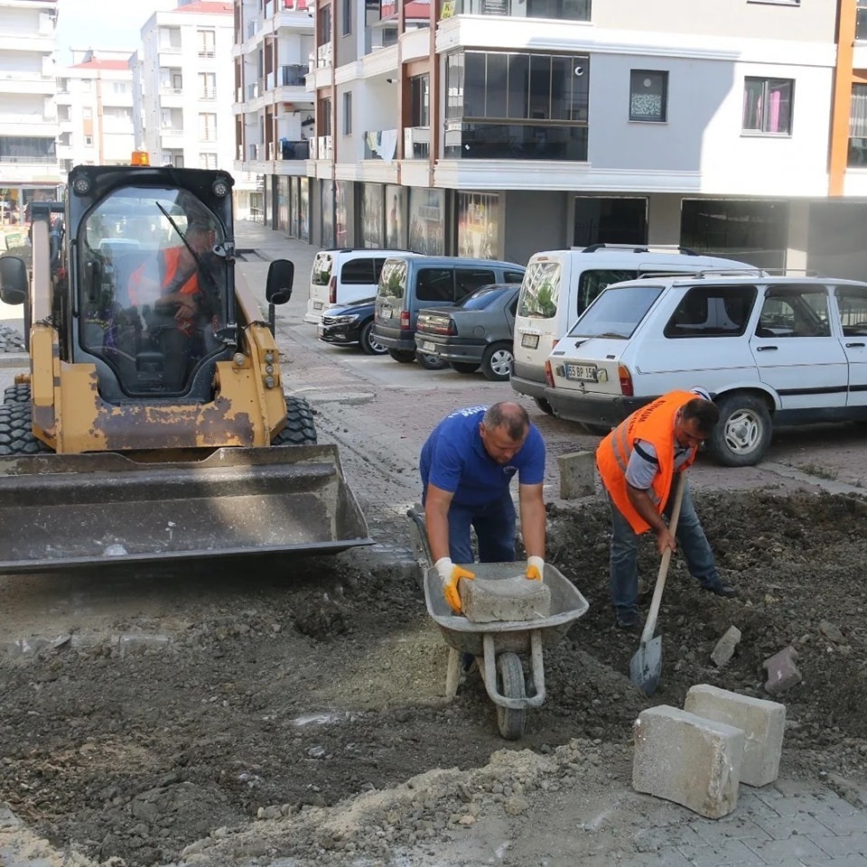 atakumda-yol-calismalari-son-hiz-devam-ediyor-5.jpeg