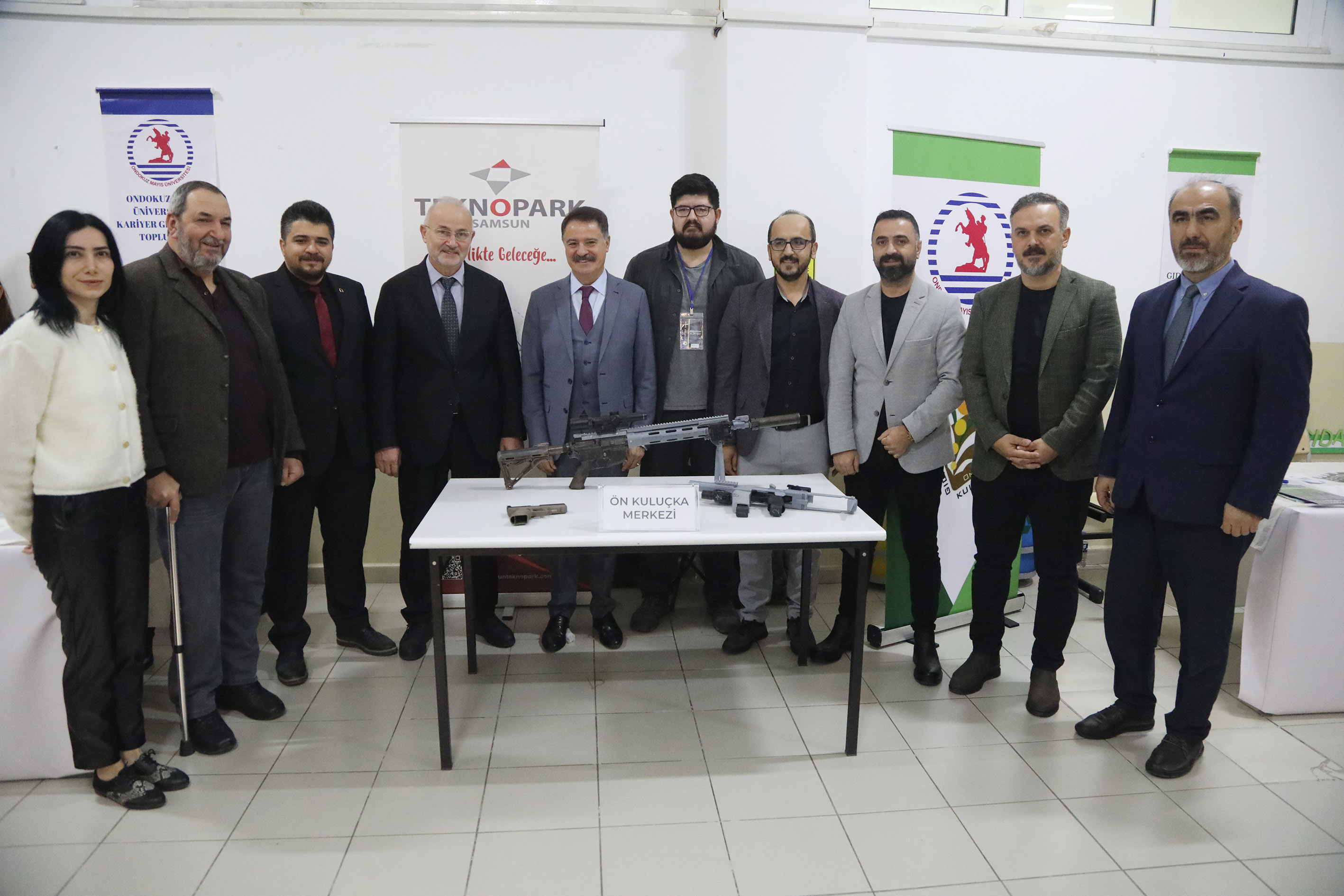 baskan-deveci-genclere-guveniyoruz-2.jpg