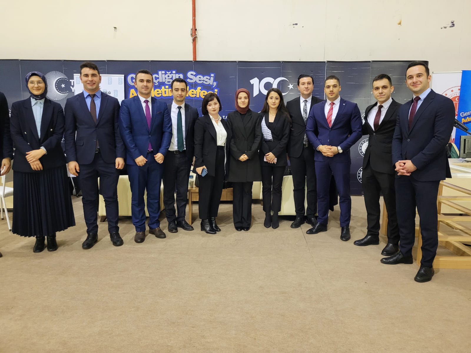 aa-20240111-33407236-33407234-okaf24te-cezaevlerinde-yapilan-el-isleri-de-sergilendi.jpg