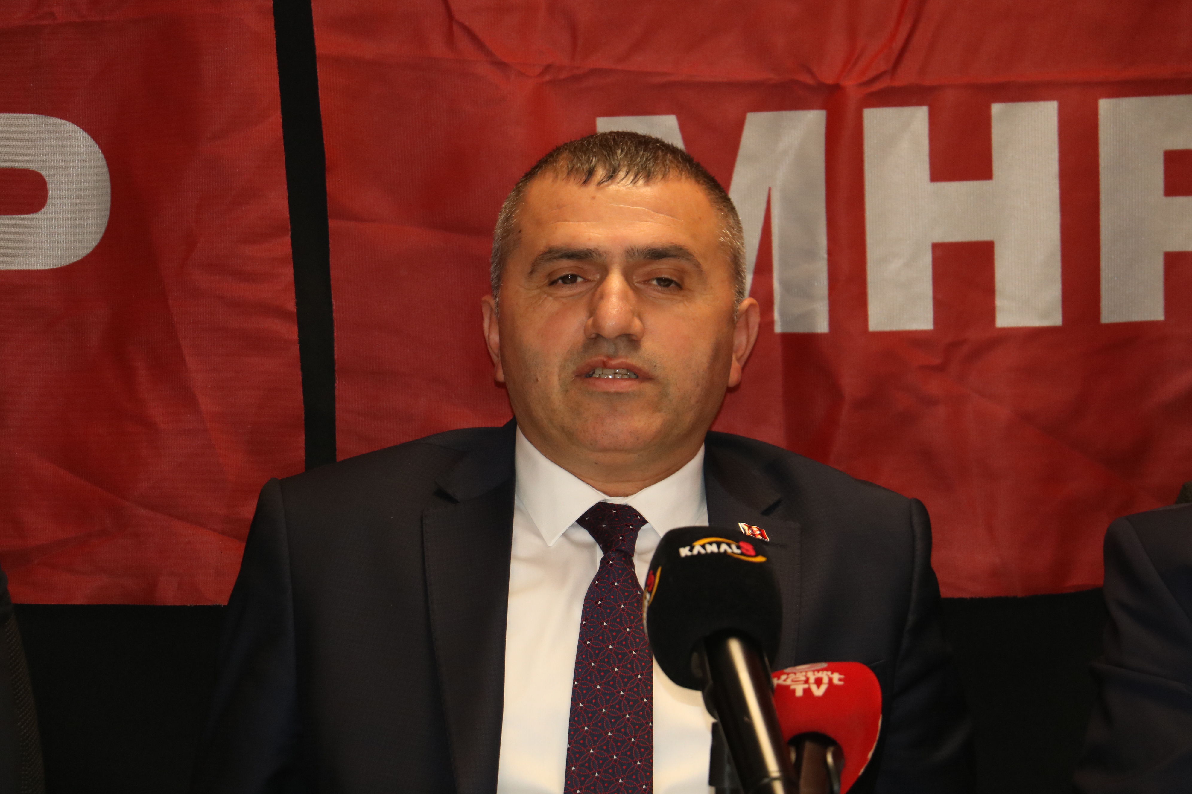 aa-20240112-33422759-33422758-mhp-samsundaki-ilce-belediye-baskan-adaylarini-tanitti.jpg