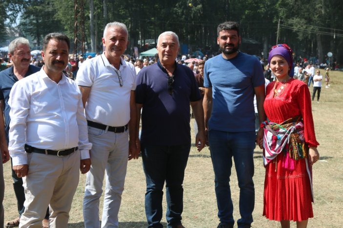 gokcepinar-yaylasinda-festival-coskusu-10.jpeg