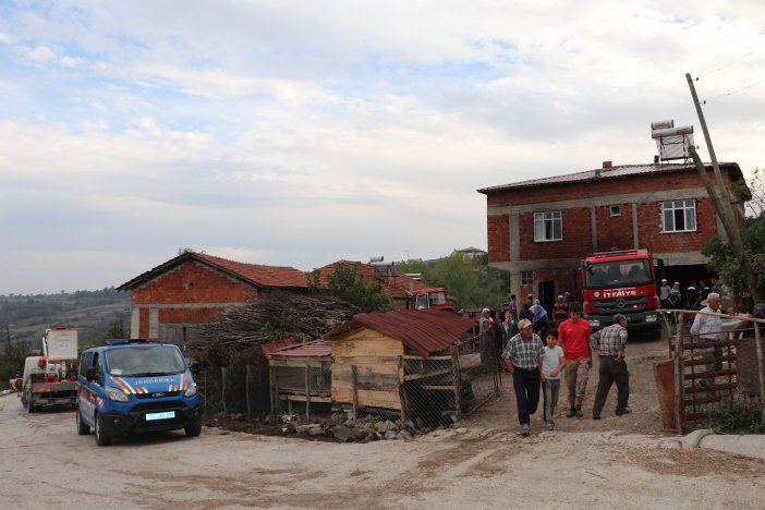 aa-20241010-35877847-35877845-samsunda-bir-evde-cikan-yanginda-hasar-olustu.jpg
