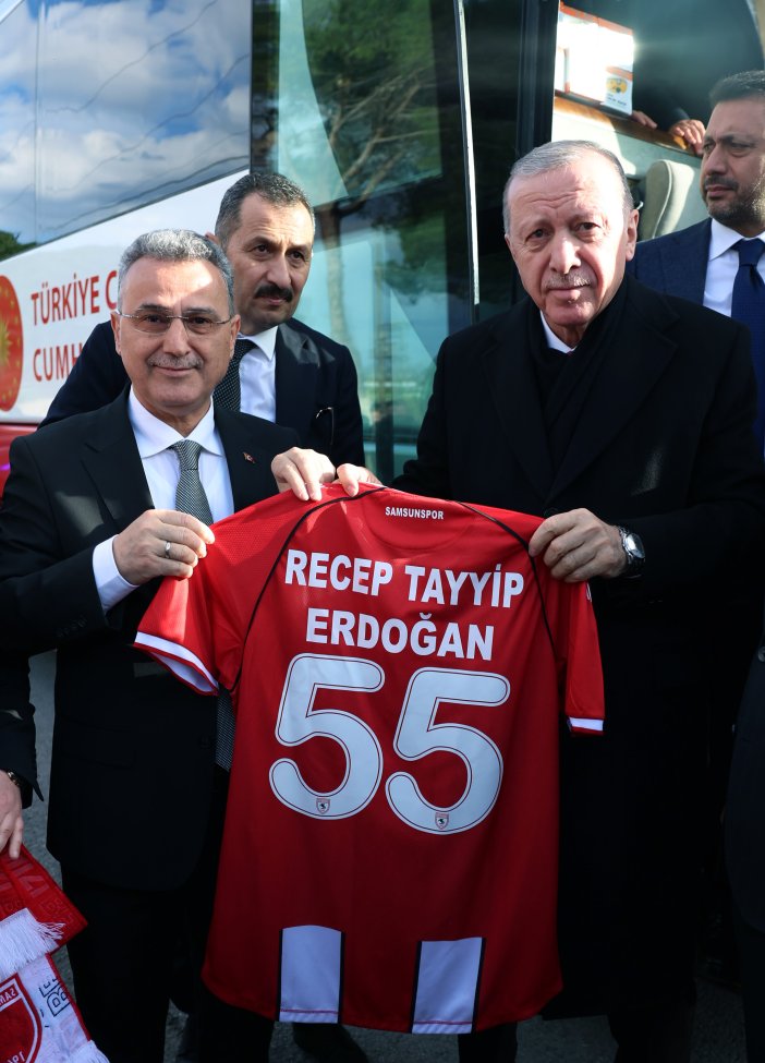 aa-20250104-36659138-36659135-cumhurbaskani-ve-ak-parti-genel-baskani-recep-tayyip-erdogan.jpg