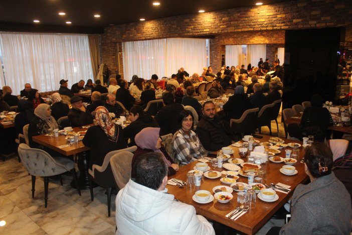 aa-20250304-37237706-37237702-samsunda-sehit-ve-gazi-aileleri-iftar-sofrasinda-bulustu.jpg