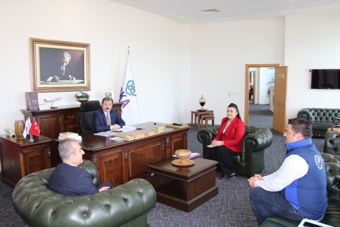 aa-20250404-37535117-37535116-samsun-ortayuksek-teknolojili-sanayide-5-milyar-dolar-ihracat-hedefi-belirledi.jpg