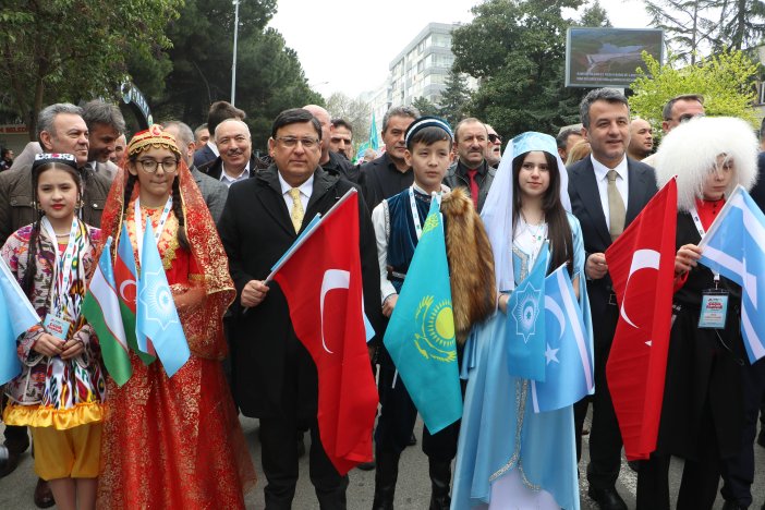 12-ulkeden-cocuklarin-katildigi-turk-dun-671156-198793.jpg