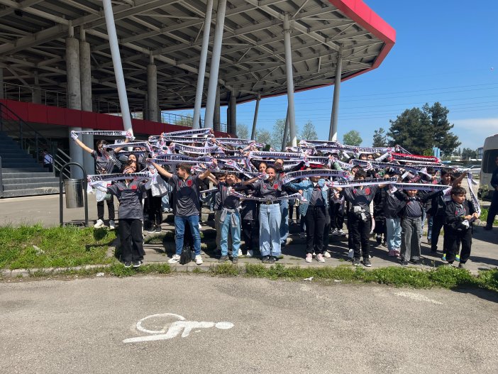 asarcikli-ogrenciler-samsunspor-coskusun-696079-206125.jpg