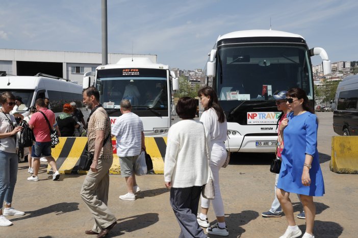 aa-20250508-37883562-37883559-astoria-grande-kruvaziyeri-samsuna-geldi.jpg