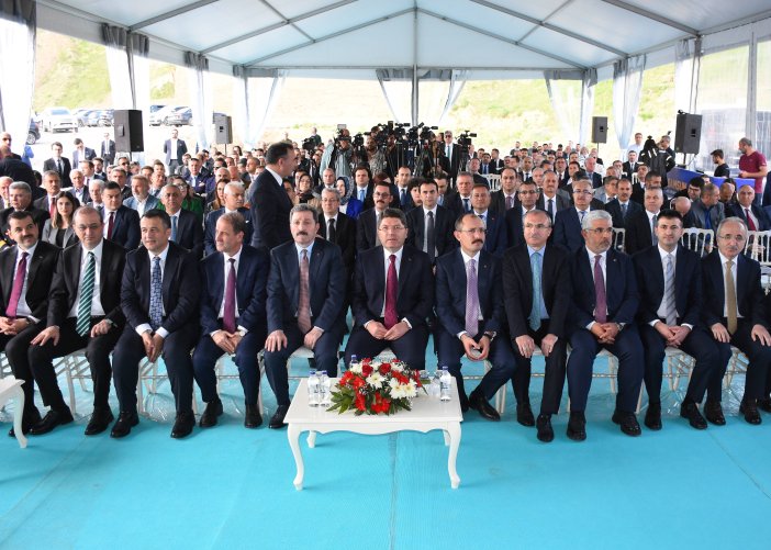 aa-20250509-37898733-37898721-adalet-bakani-tunc-samsunda-konustu.jpg