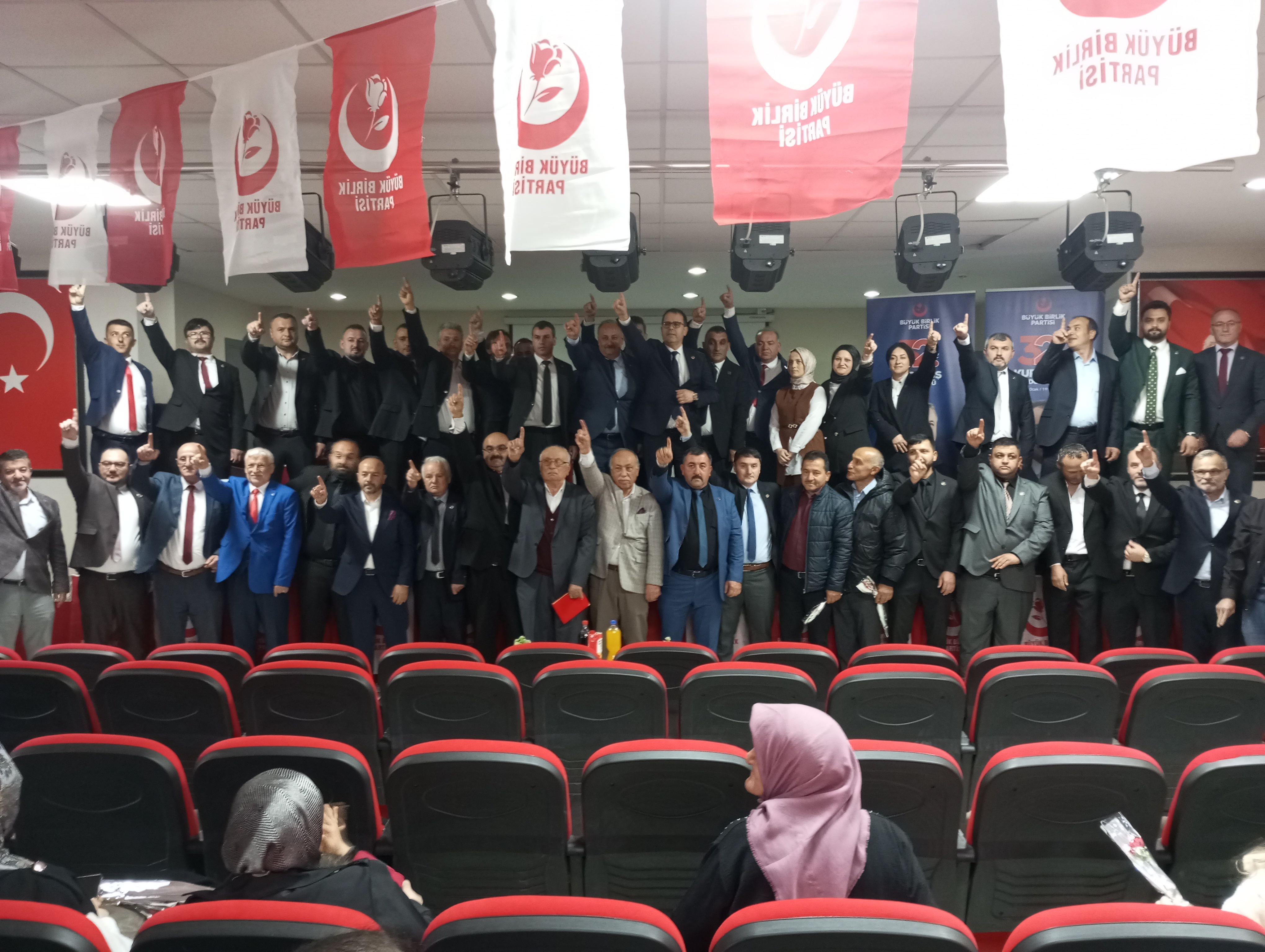 aa-20250512-37921374-37921370-buyuk-birlik-partisi-carsamba-ilce-baskanligi-4-olagan-kongresi-yapildi.jpg