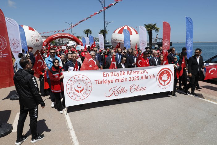 aa-20250515-37964090-37964086-samsun-tokat-ve-corumda-aile-yili-kapsaminda-kortej-yuruyusu-duzenlendi.jpg