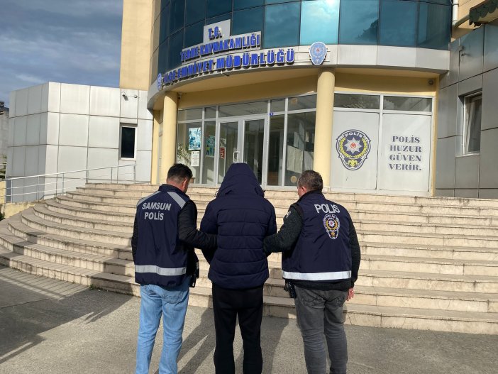 aa-20250517-37982723-37982722-samsunda-13-yil-9-ay-kesinlesmis-hapis-cezasi-bulunan-hukumlu-yakalandi.jpg