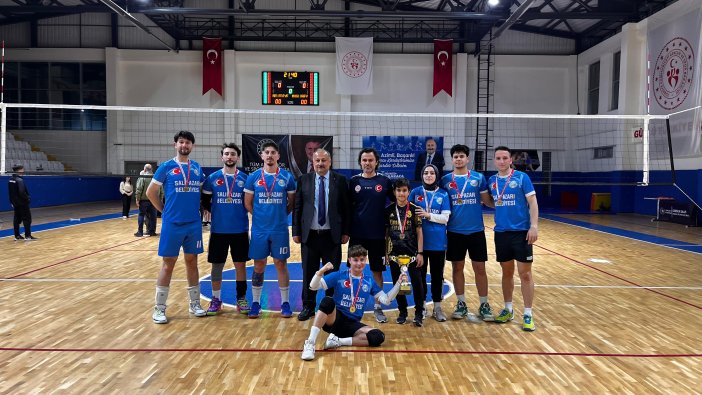 aa-20250517-37985108-37985105-salipazarinda-voleybol-turnuvasi.jpg