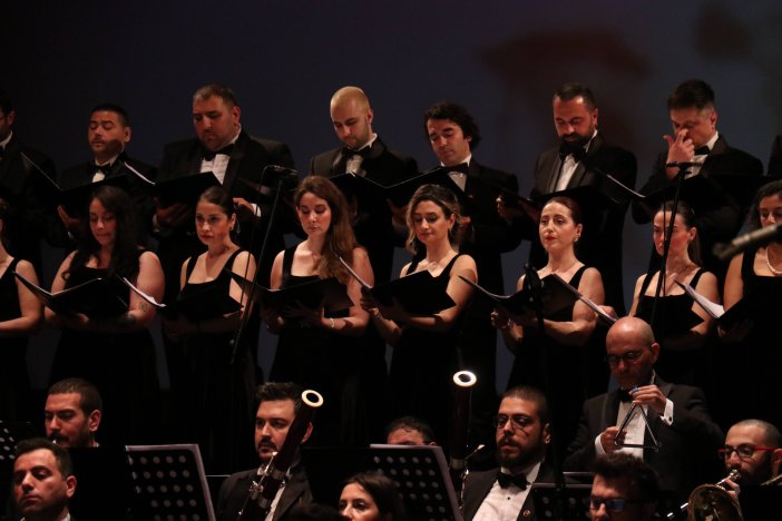 aa-20250519-38013615-38013611-samsun-devlet-opera-ve-balesi-yankili-tepeler-senfonik-siir-dinletisini-sahneledi.jpg