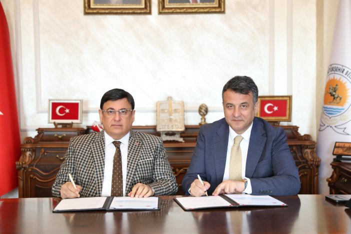 aa-20250523-38058466-38058465-samsun-cumhuriyet-bassavciligi-ile-buyuksehir-belediyesi-arasinda-isbirligi-protokolu-imzalandi.jpg