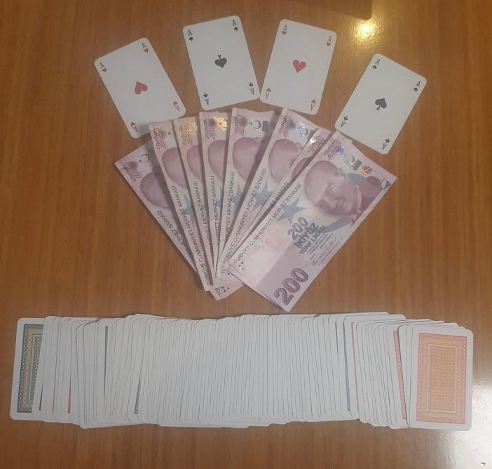 aa-20250524-38072123-38072122-samsunda-kumar-oynayan-13-kisiye-120-bin-211-lira-ceza-kesildi.jpg