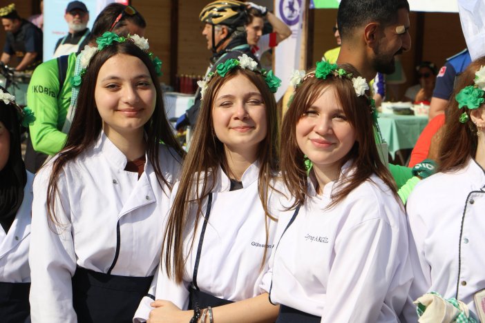 samsunda-ot-yemekleri-festivalinde-is-742378-219180.jpg
