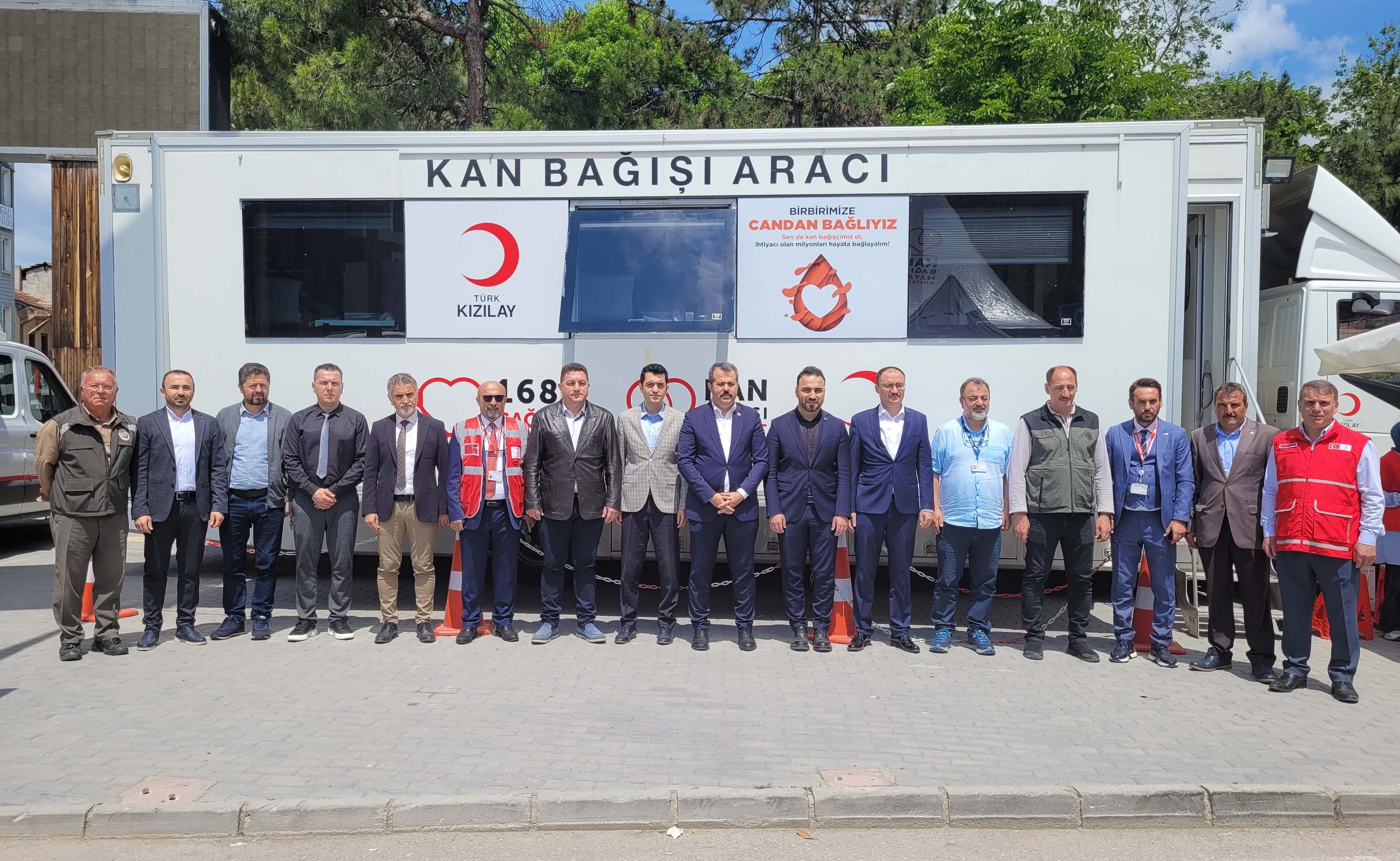 aa-20250602-38162799-38162796-vezirkoprude-kan-bagisi-kampanyasi.jpg