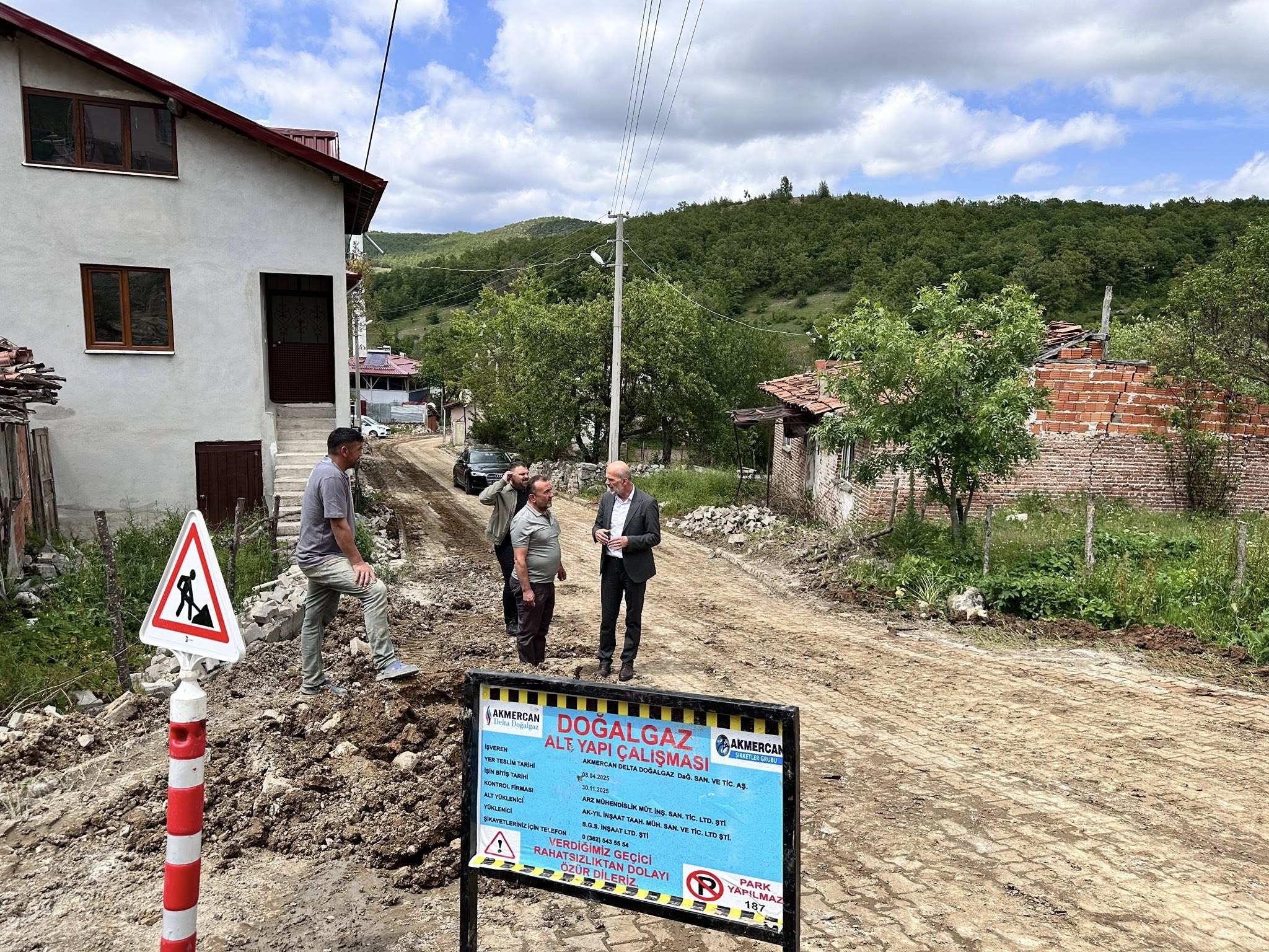 aa-20250603-38171098-38171095-ladikte-merkeze-uzak-mahalleler-dogalgaza-kavusuyor.jpg