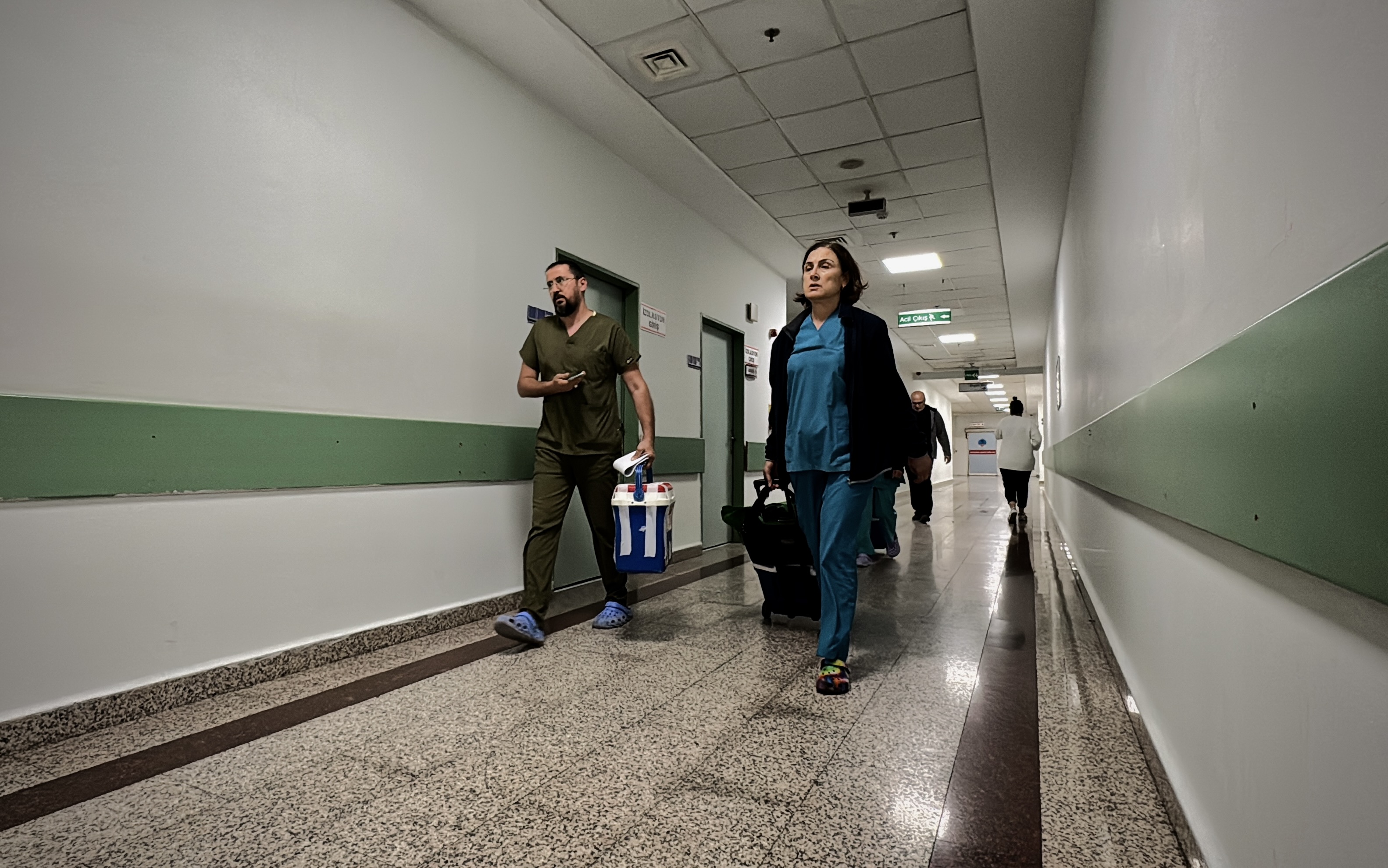 aa-20250608-38218020-38218015-samsunda-beyin-olumu-gerceklesen-kadinin-organlari-3-kisiye-umut-oldu.jpg
