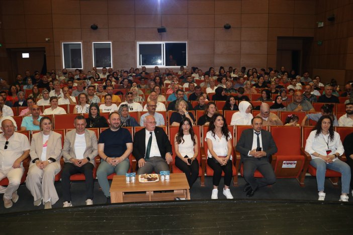 aa-20250615-38289366-38289362-samsunda-isitme-engelliler-film-festivali-duzenlendi.jpg