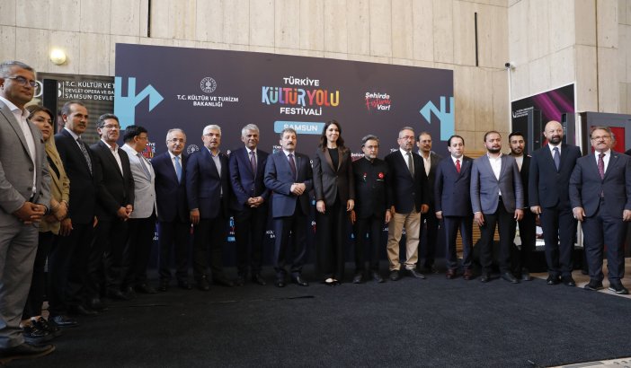 aa-20250621-38345904-38345900-samsunda-turkiye-kultur-yolu-festivali-acilis-toreniyle-basladi.jpg