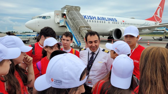 aa-20250622-38351498-38351489-samsunda-kuzeyin-cocuklari-semalarda-projesiyle-ogrenciler-havaciligi-yakindan-tanidi.jpg