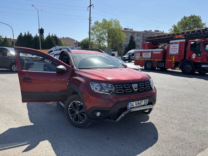 aa-20250626-38391713-38391710-samsunda-3-aracin-karistigi-trafik-kazasinda-4-kisi-yaralandi.jpg