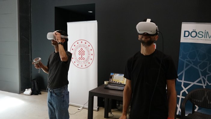 samsunda-vr-teknolojisiyle-tarihe-sanal-785256-232331.jpg