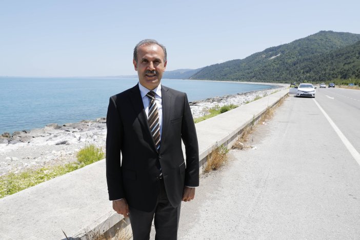 aa-20250628-38409502-38409501-karadeniz-sahil-yolunun-samsunsinop-bolumu-suruculere-doyumsuz-seyir-sunuyor.jpg
