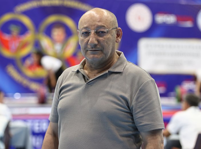 aa-20250629-38421681-38421651-kulupler-turkiye-halter-sampiyonasi-samsunda-sona-erdi.jpg