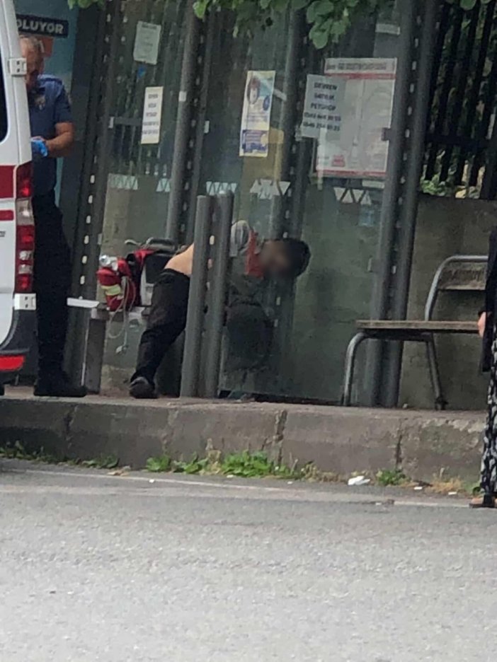 hastaneden-ciktiktan-sonra-otobus-duragi-810282-239963.jpg