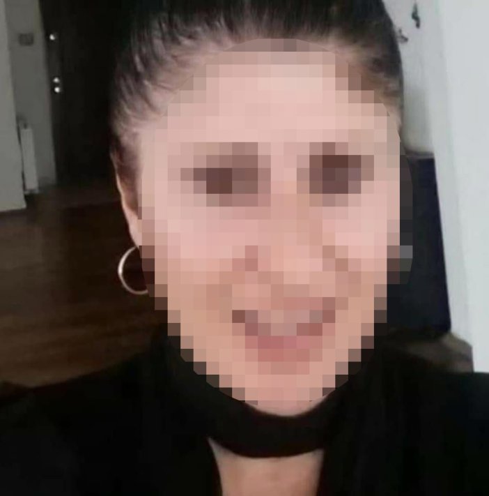 annesini-11-yerinden-bicakla-yaraladi-829008-245648.jpg