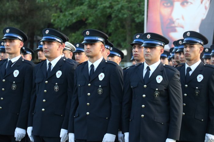 aa-20250723-38643810-38643794-samsunda-egitimini-tamamlayan-489-polis-adayi-mezun-oldu.jpg