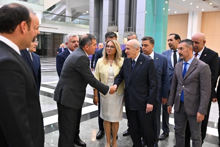 devlet-bahceliden-samsuna-ozel-selam-mhp-il-baskanlari-toplantisinda-terorsuz-turkiye-vurgusu-1.jpeg