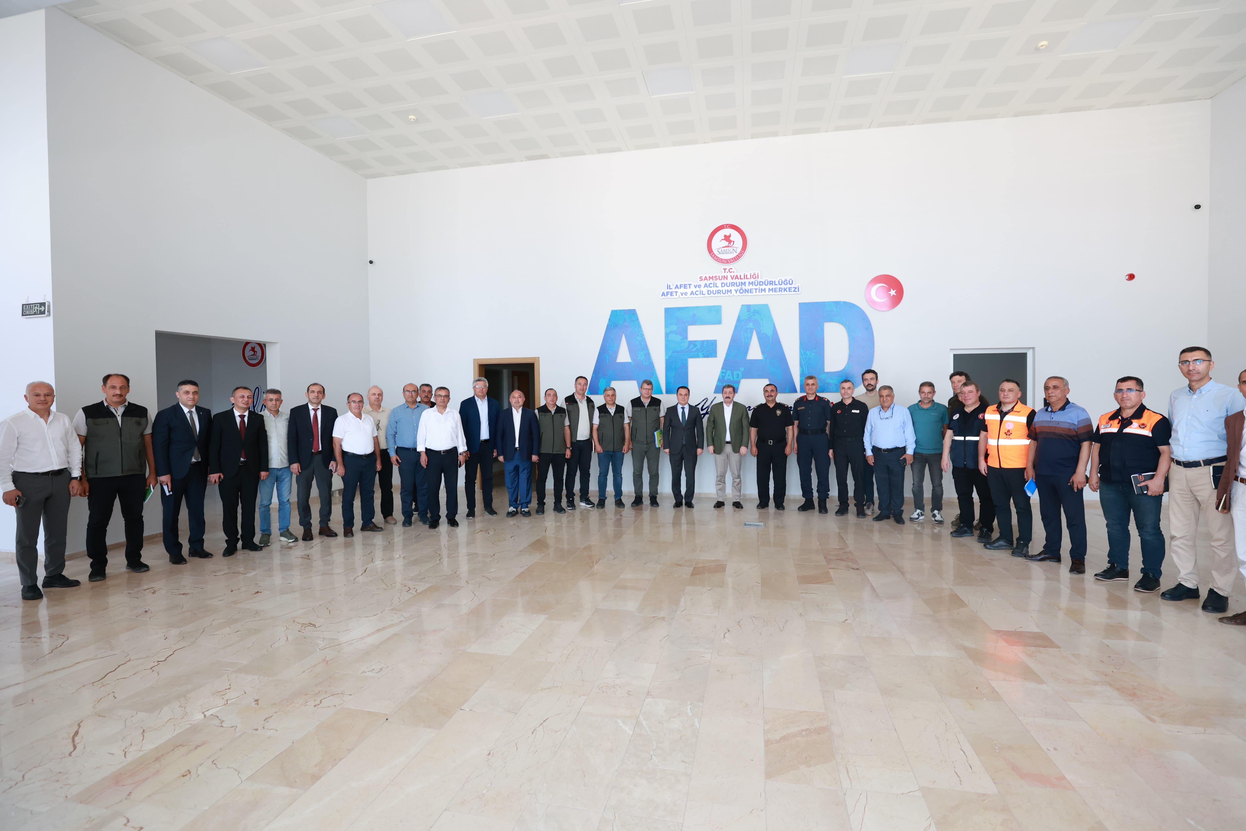 aa-20250727-38681074-38681072-samsunda-orman-yanginlariyla-mucadele-icin-koordinasyon-kurulu-toplantisi-yapildi.jpg