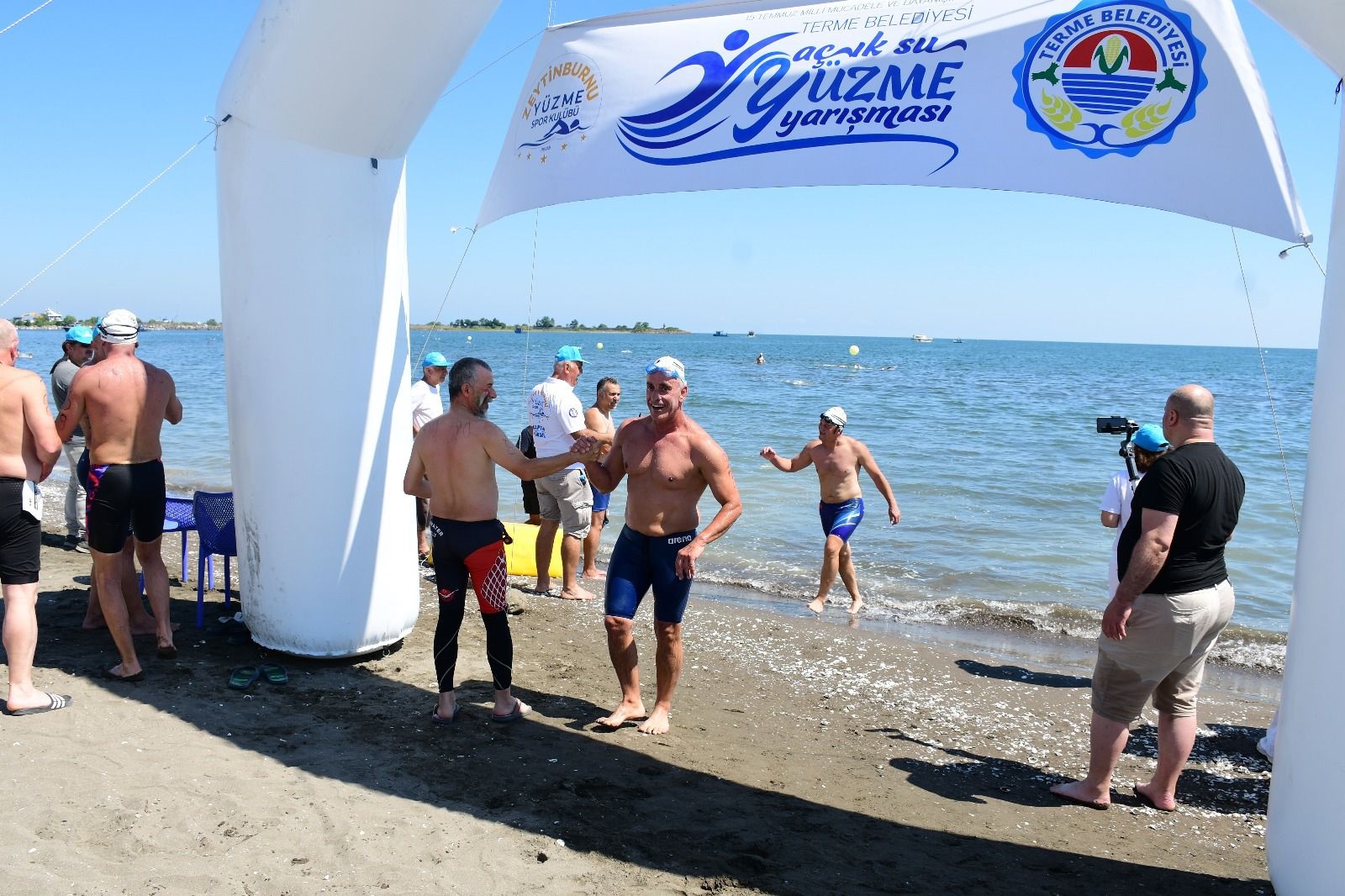 kimya-ogretmeni-acik-denizde-sampiyon-ol-837270-248145.jpg