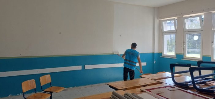 aa-20250729-38698563-38698562-emegimiz-egitim-icin-projesi-kapsaminda-hukumluler-okulu-boyadi.jpg