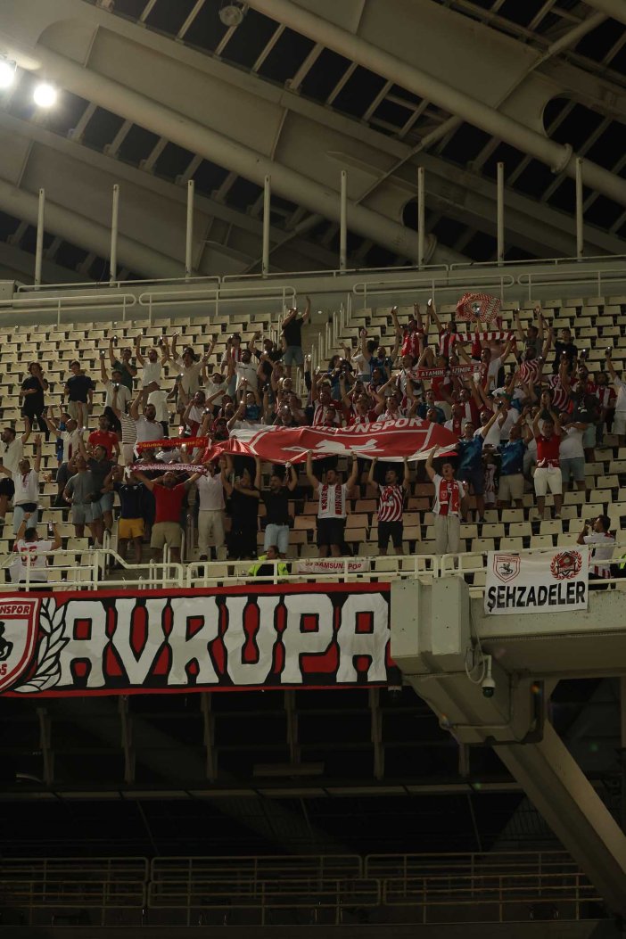taraftar-1.jpg