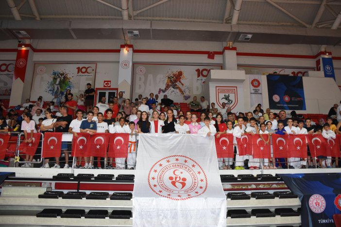 aa-20250823-38902740-38902739-21-uluslararasi-karadeniz-judo-sampiyonasi-basladi.jpg