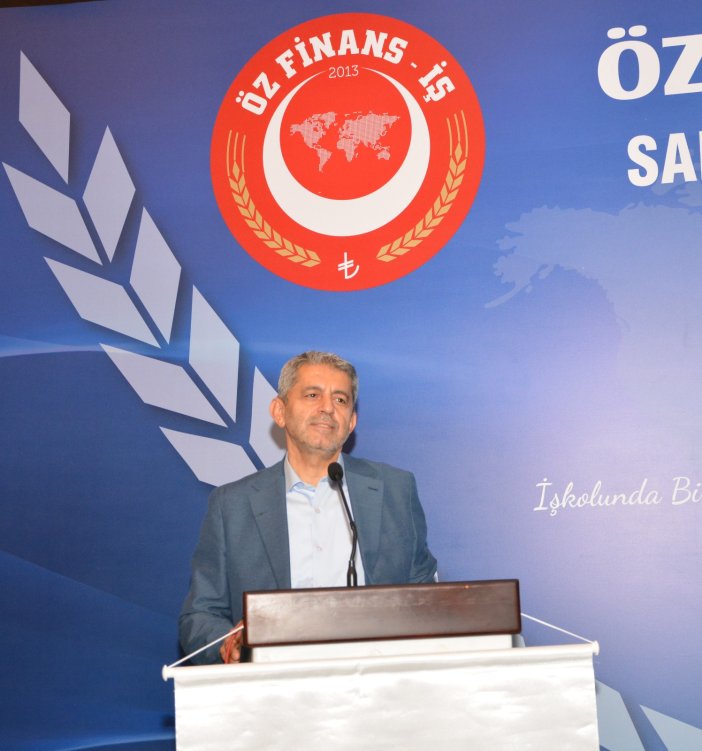 aa-20250824-38909178-38909171-oz-finans-is-samsun-genel-kurulu-baskani-onder-dogan-guven-tazeledi.jpg