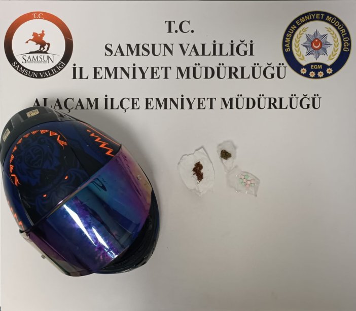 aa-20250901-38991008-38991007-samsunda-motosiklet-kaskinin-icinde-uyusturucu-madde-yakalandi.jpg